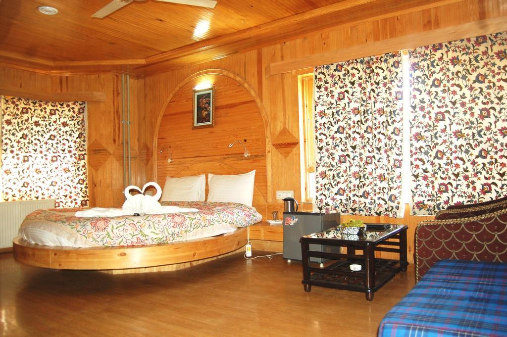 Hotel Paradise Inn Pahalgām Екстериор снимка