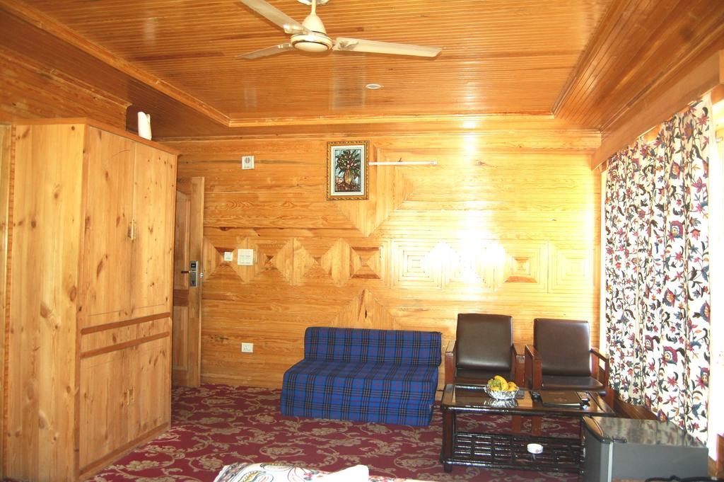 Hotel Paradise Inn Pahalgām Екстериор снимка