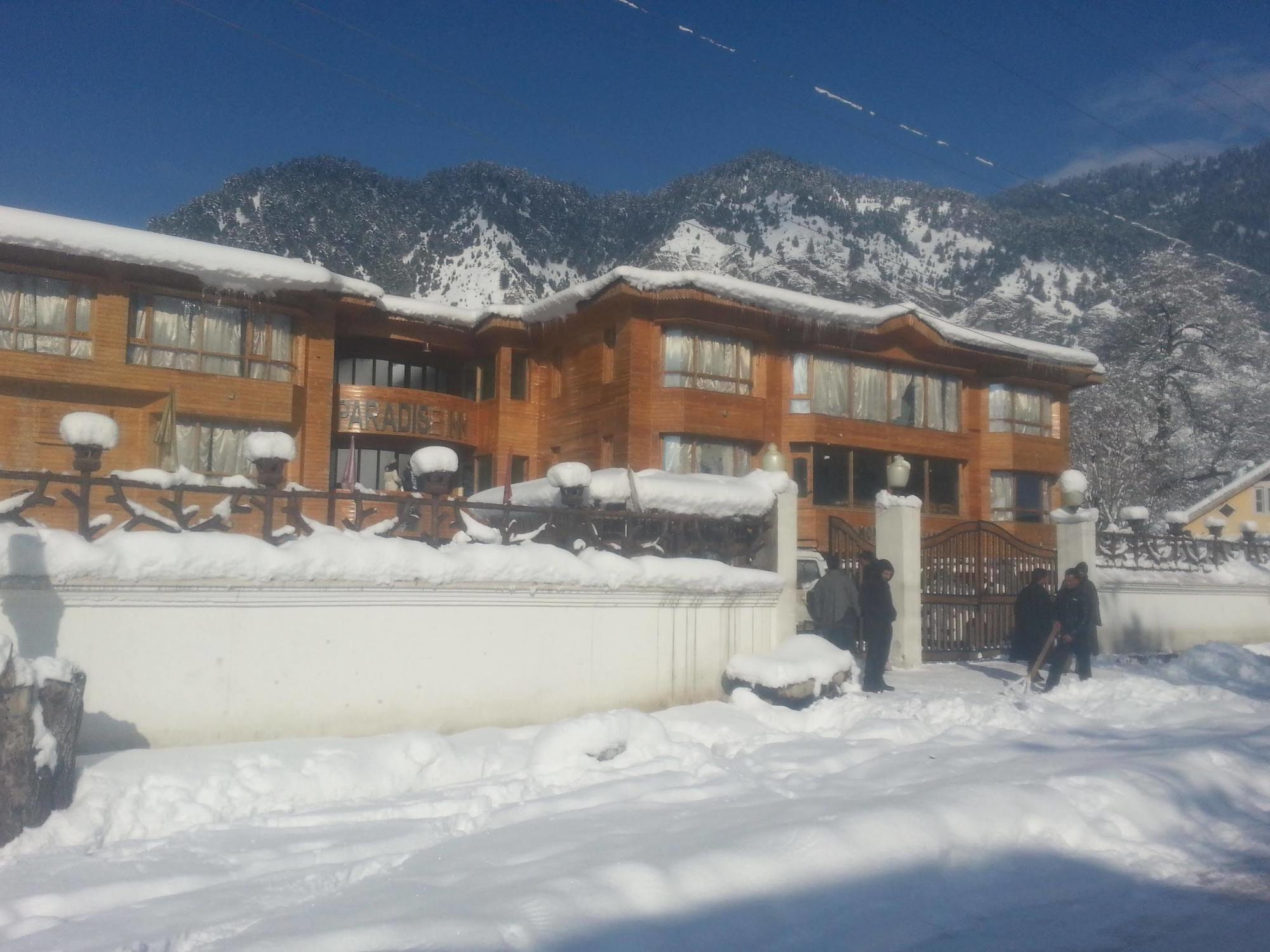 Hotel Paradise Inn Pahalgām Екстериор снимка