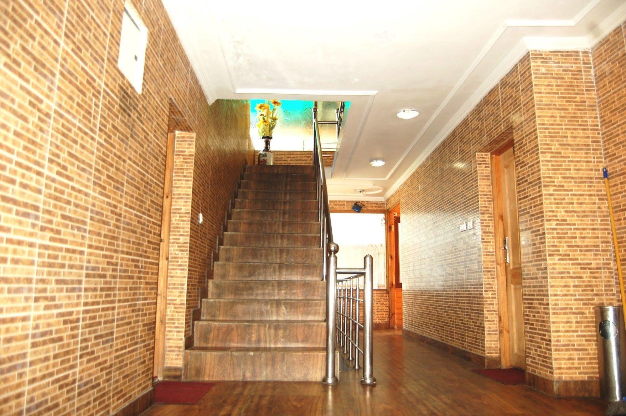 Hotel Paradise Inn Pahalgām Екстериор снимка